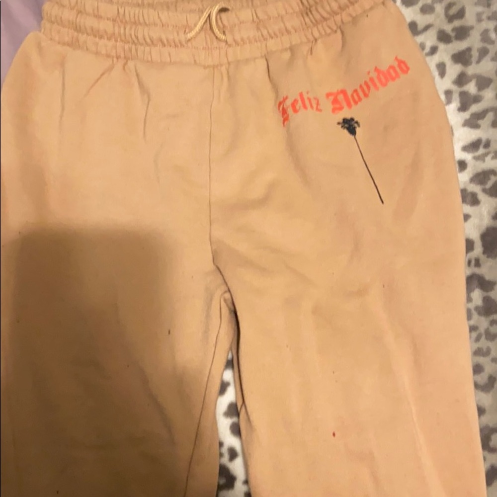 sweatpants